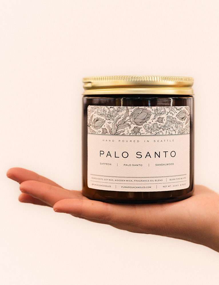 Palo Santo-scented soy candle by Pumarosa, featuring a calming and spiritual aroma for meditation and relaxation.